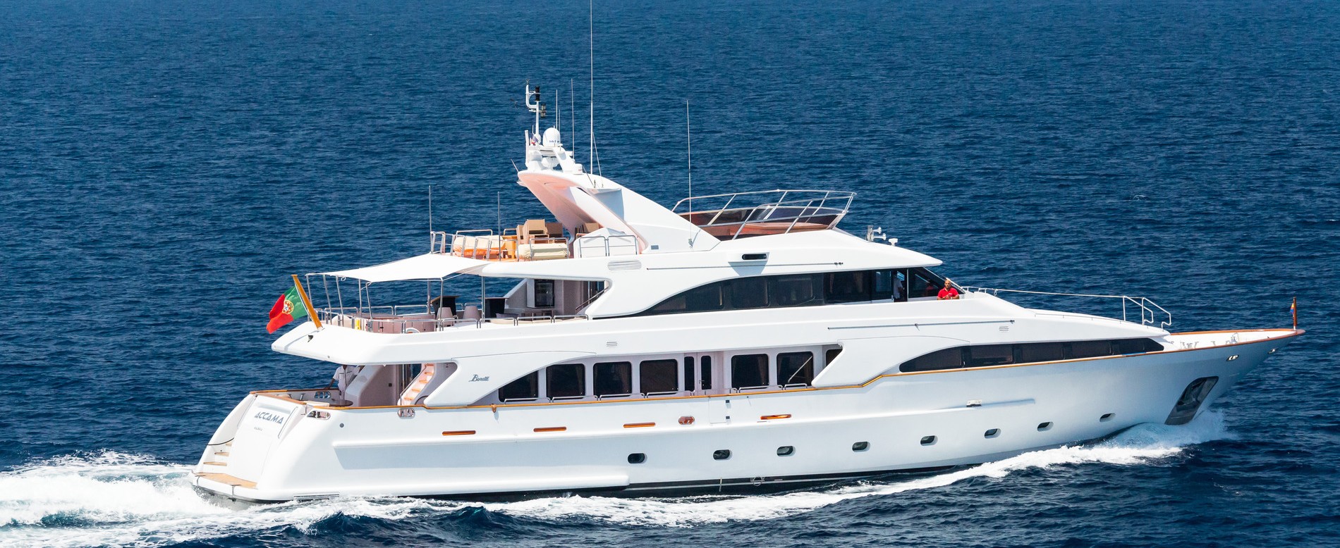 Benetti 35 m (115 ft)  